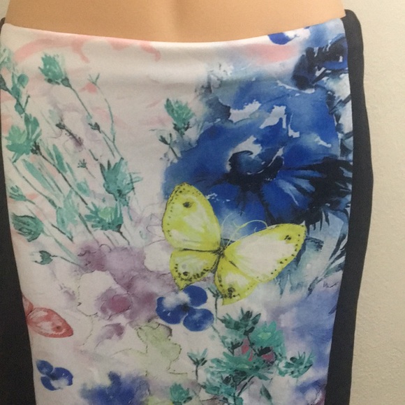 SOLD - Picture 3 of 5